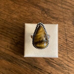 Tiger Eye Natural Gemstone Ring NWOT